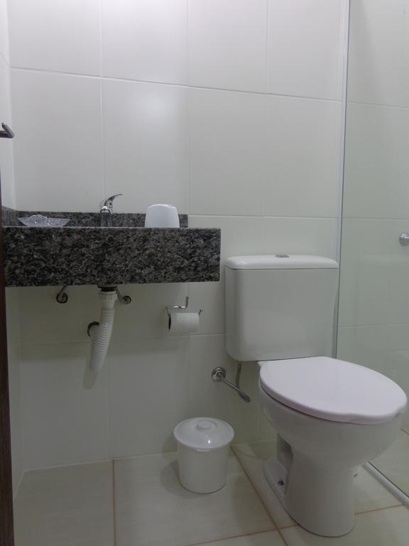 Nascer Do Sol Suites Гуарда-ду-Эмбау Номер фото